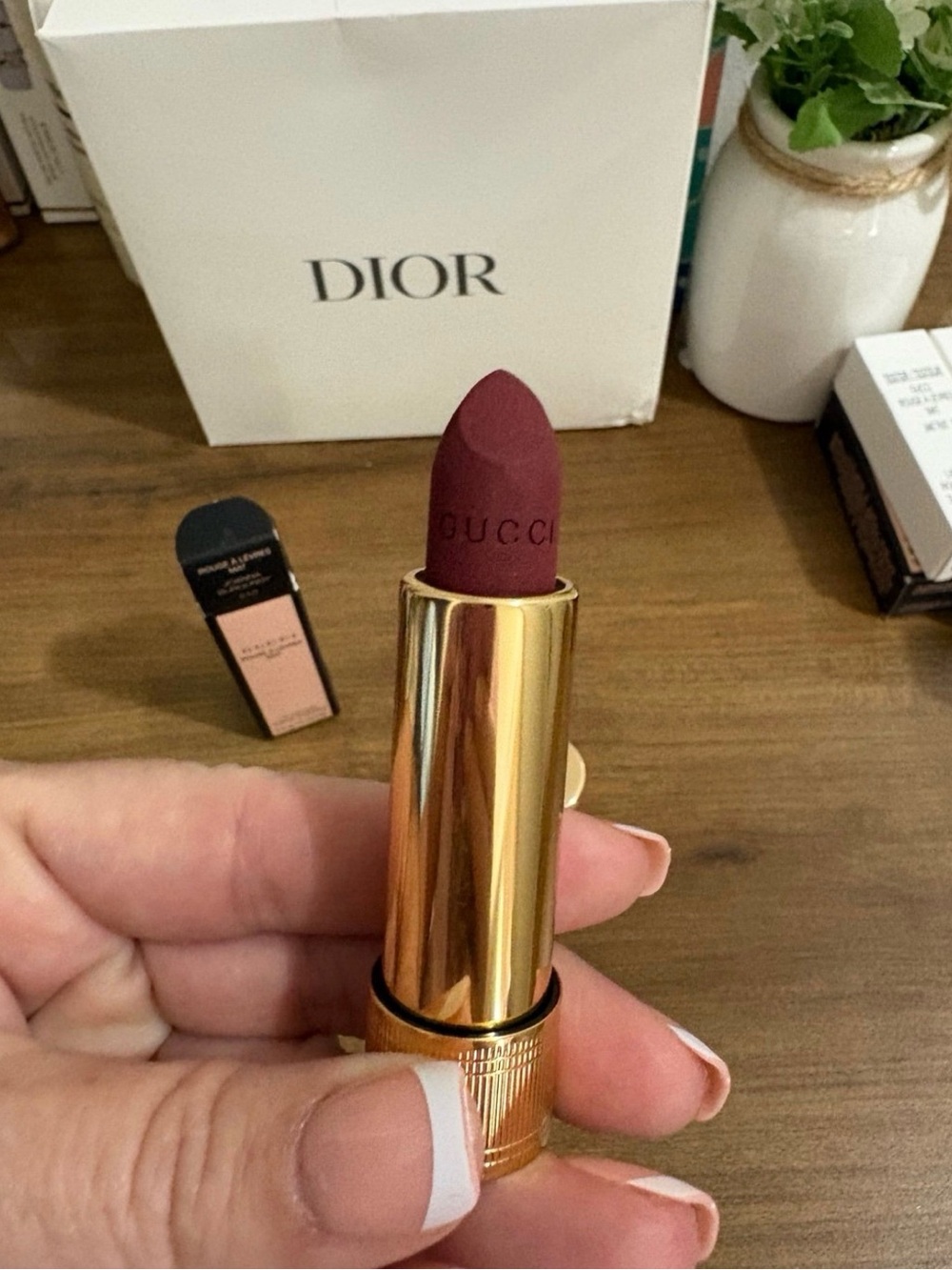 Gucci Rouge à Lèvres Mat Lipstick Joanna Burgundy 510 Limited Edition Matte NIB - Picture 2 of 12
